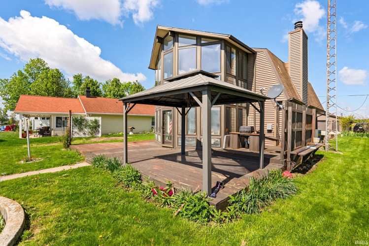Listing Image 3