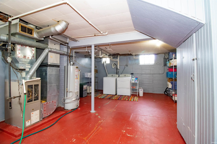 Listing Image 17