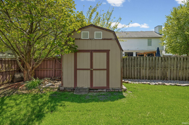 Listing Image 6