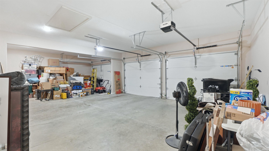 Listing Image 27
