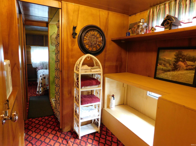 Listing Image 22