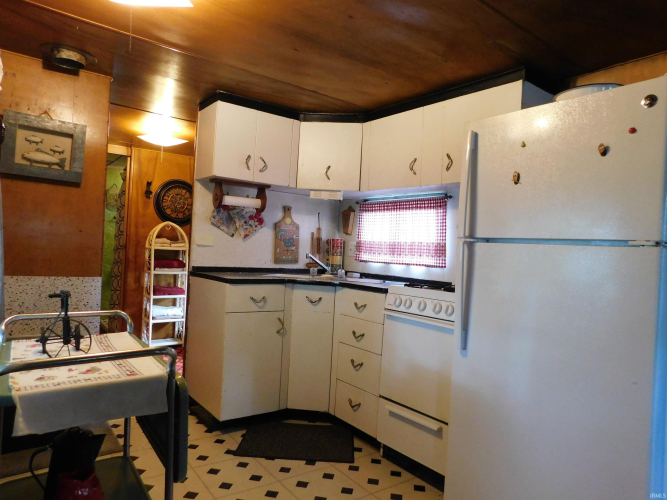 Listing Image 23