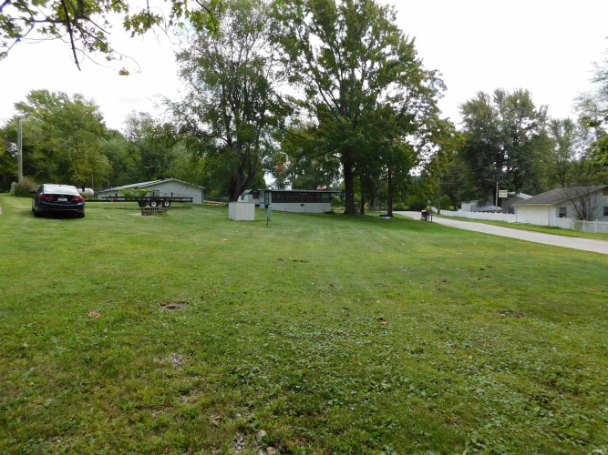 Listing Image 8