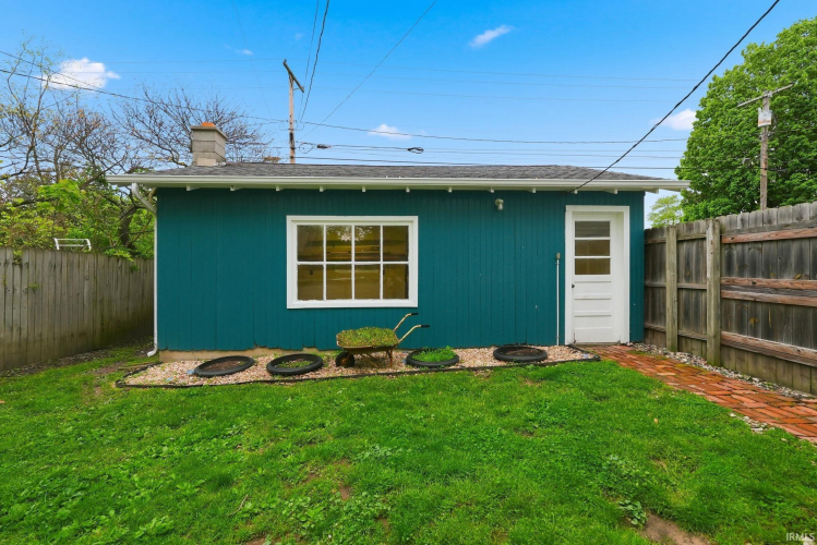Listing Image 35