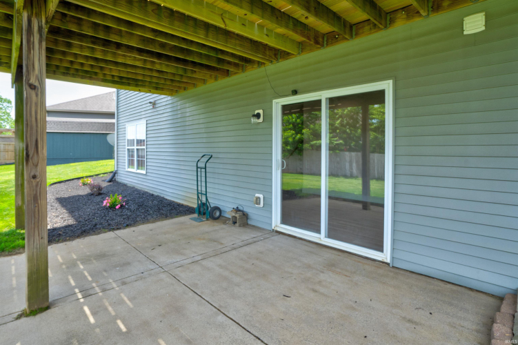 Listing Image 28