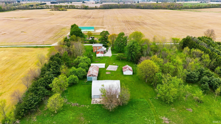 Listing Image 4