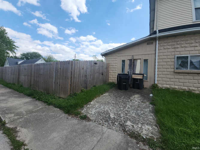 Listing Image 2