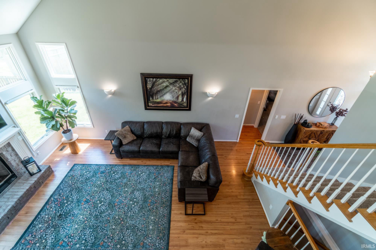 Listing Image 23