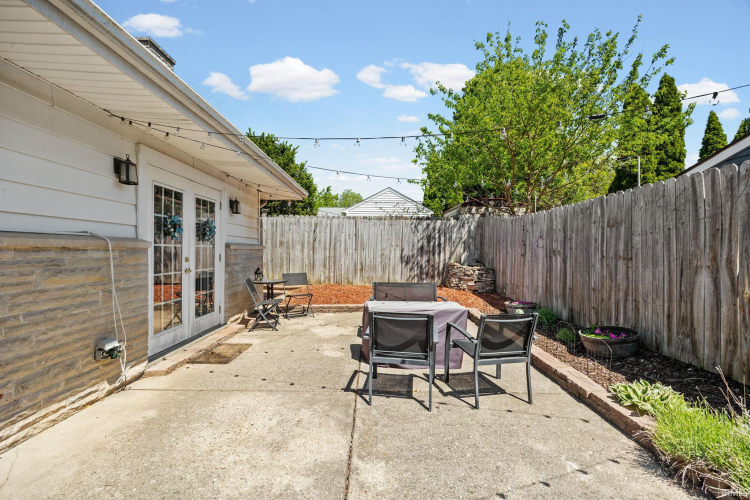 Listing Image 34
