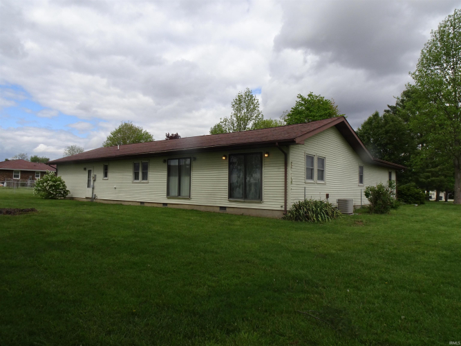 Listing Image 7