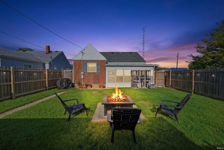 Listing Image 20