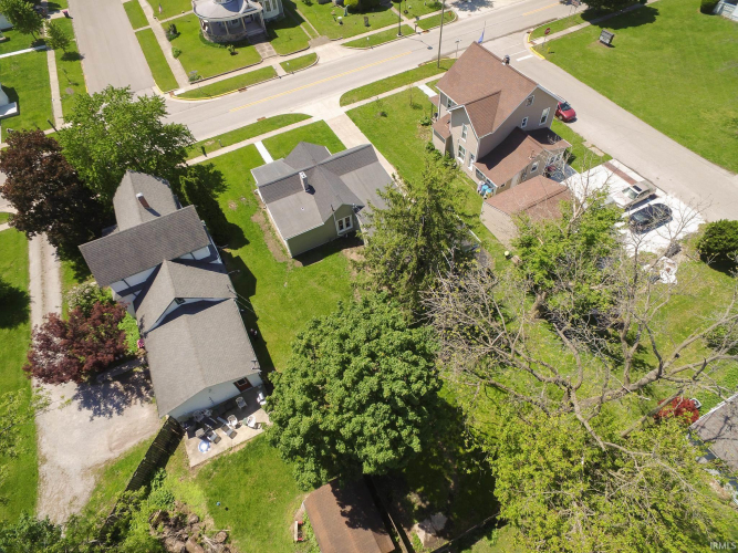 Listing Image 10