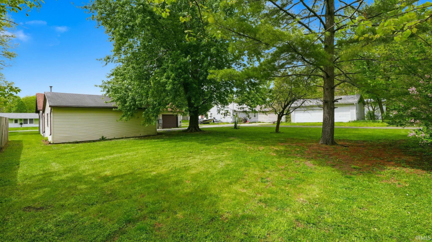 Listing Image 21