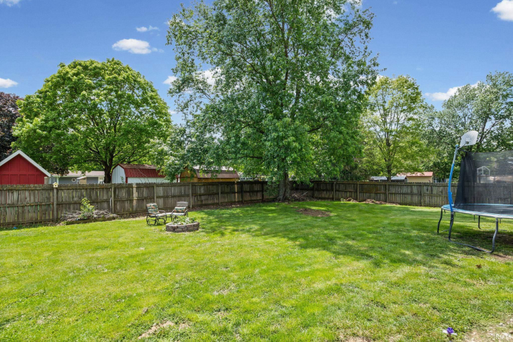 Listing Image 26