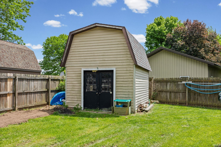 Listing Image 27