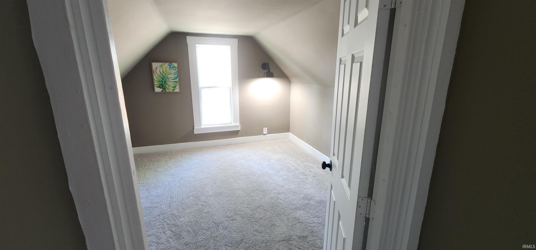 Listing Image 27