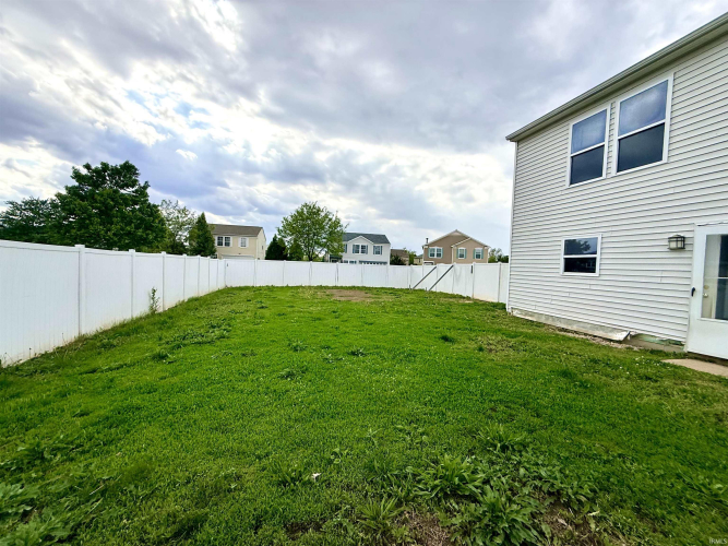 Listing Image 24