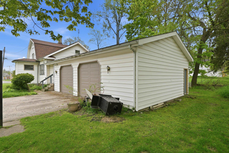 Listing Image 34
