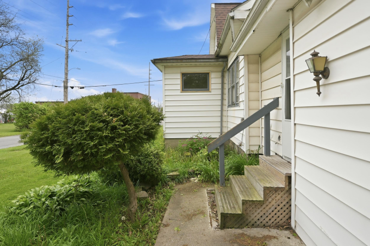 Listing Image 35