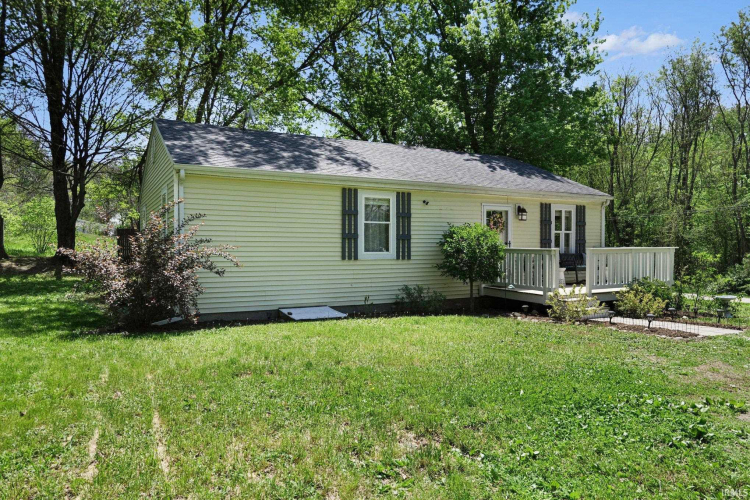 Listing Image 3