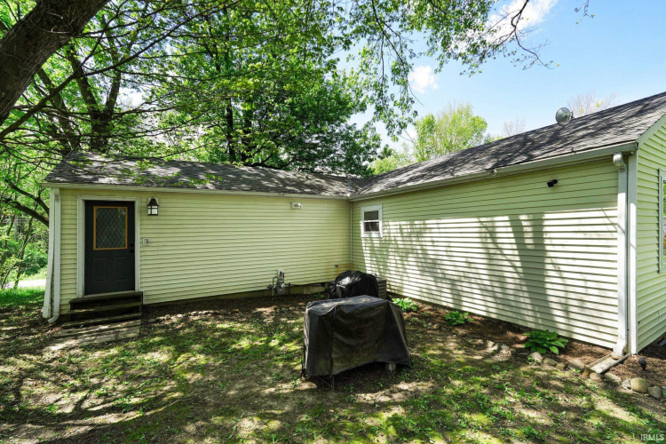 Listing Image 25