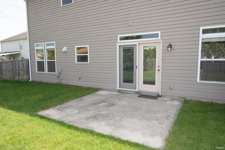 Listing Image 8