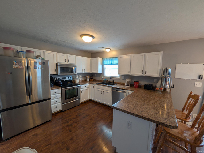 Listing Image 13