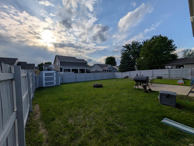 Listing Image 16