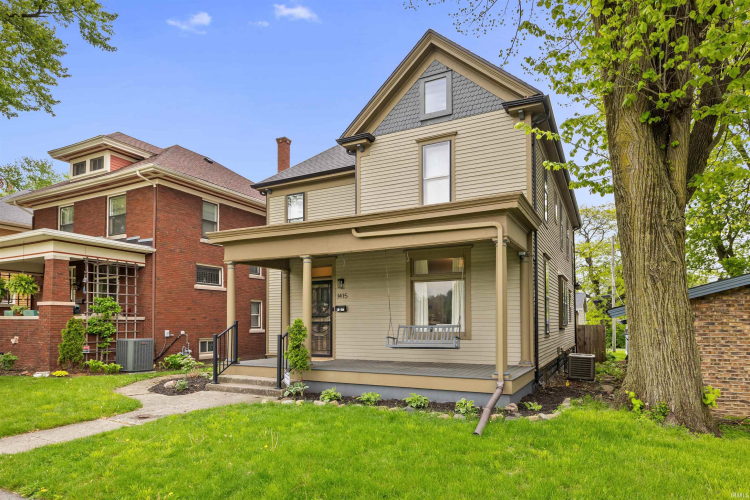 Listing Image 3