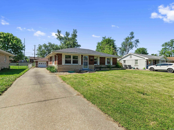 Listing Image 2