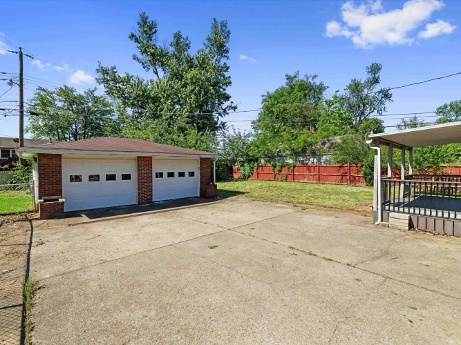 Listing Image 27