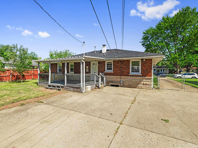Listing Image 28