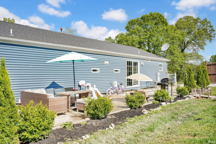 Listing Image 22