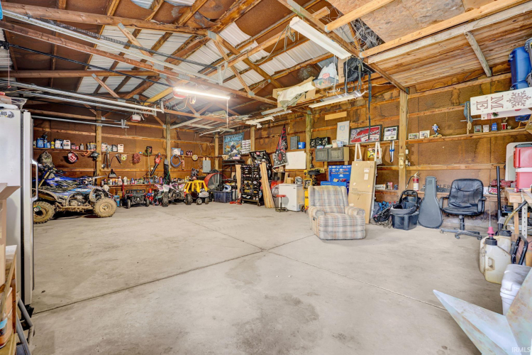 Listing Image 25