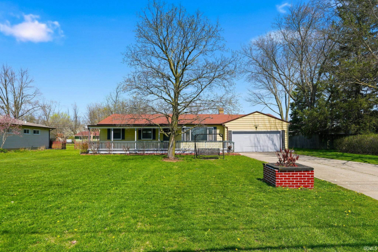 Listing Image 3