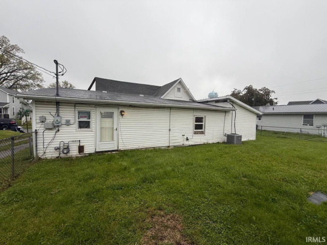 Listing Image 19