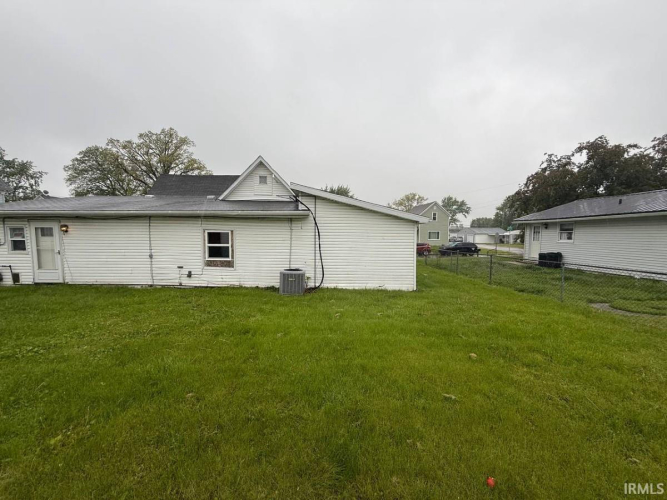 Listing Image 20