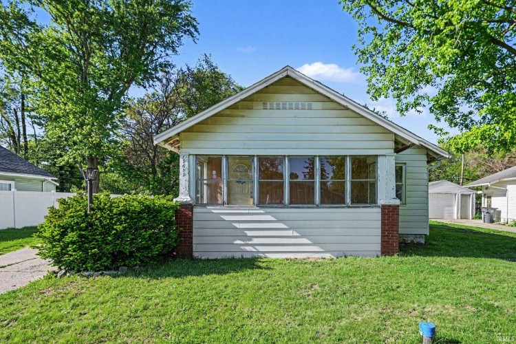 Listing Image 15