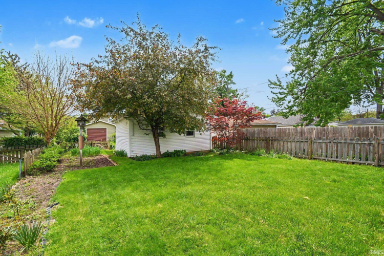 Listing Image 27