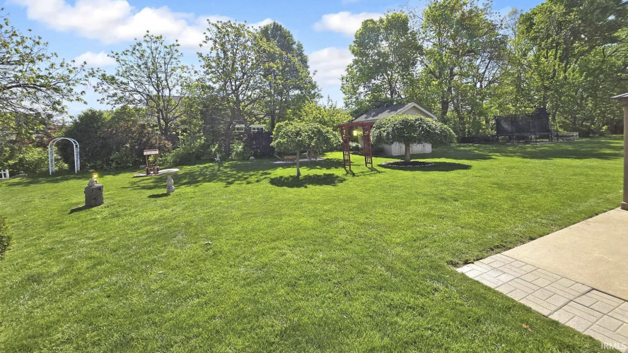 Listing Image 24