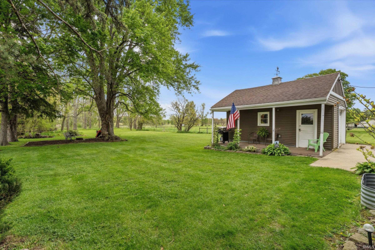 Listing Image 18