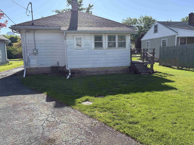 Listing Image 5