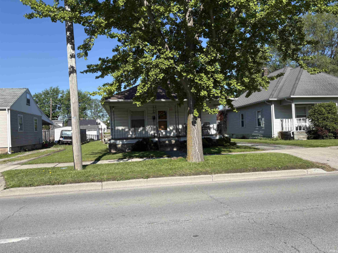 Listing Image 8