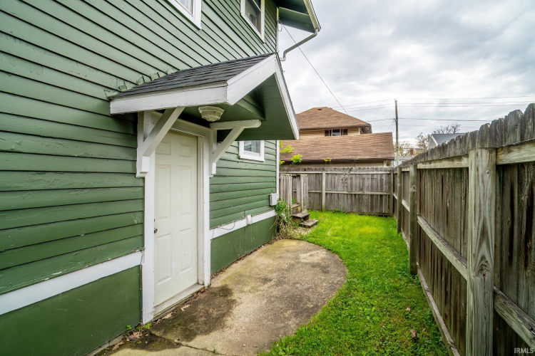 Listing Image 24