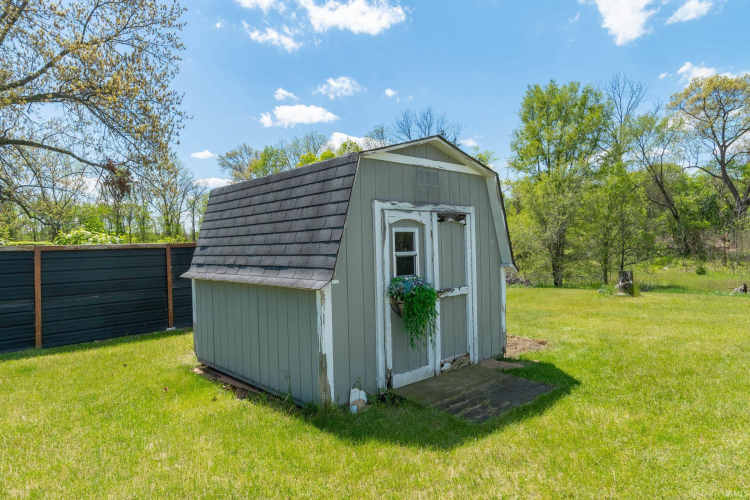 Listing Image 32