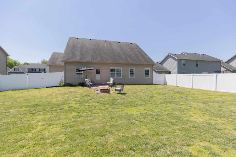 Listing Image 33