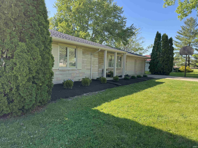 Listing Image 16