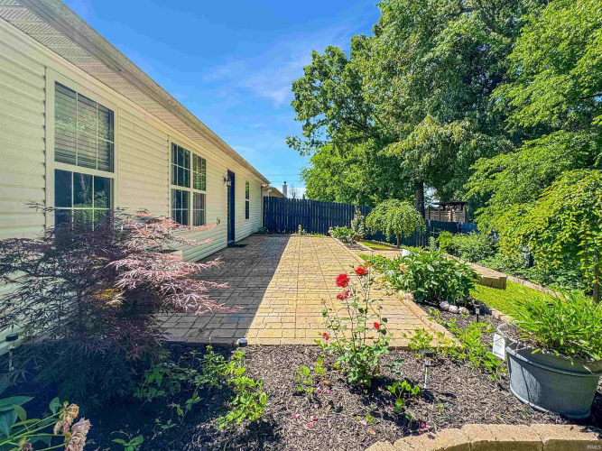 Listing Image 27