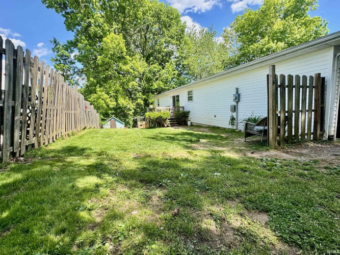 Listing Image 8