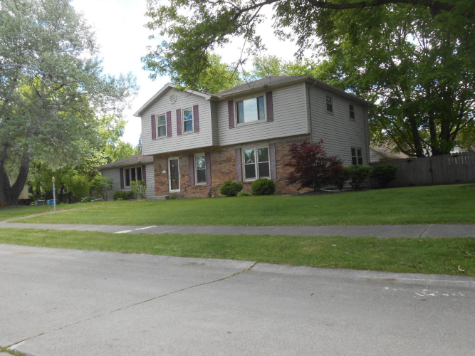 Listing Image 5